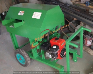 HEMP FIBER EXTRACTOR ON WHEELS WITH PETROL ENGINE 